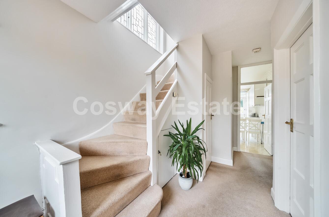 Glendor Gardens, Mill Hill